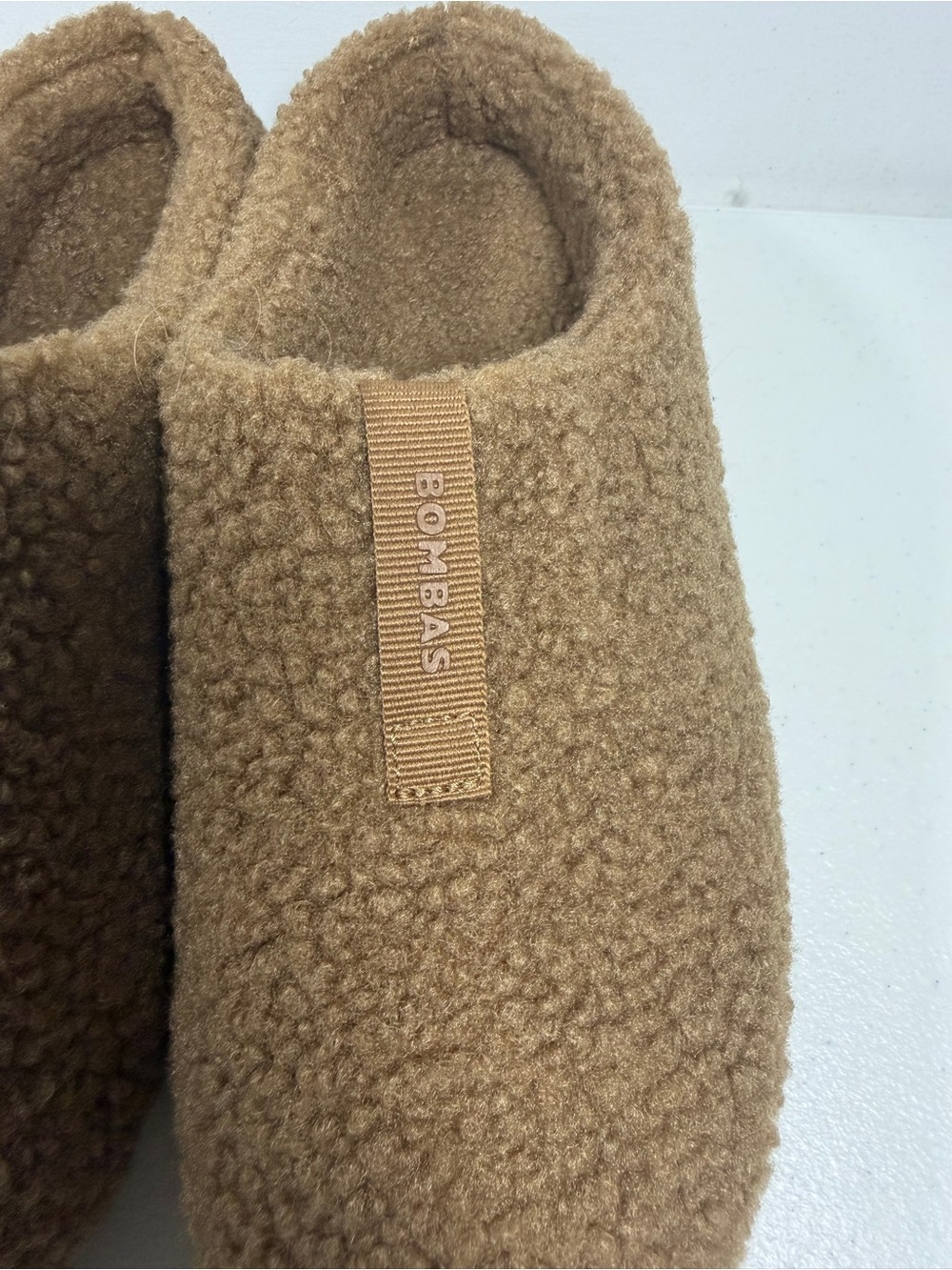 NWOB Bombas Women's Sunday Slipper in Dark Caramel size 8 - Picture 3 of 11